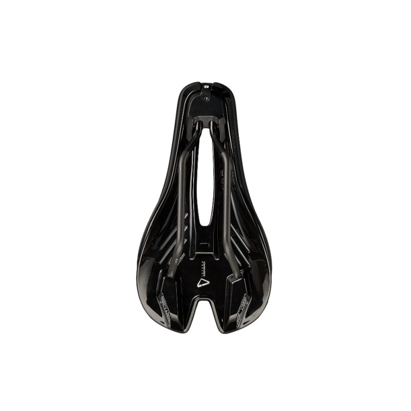 13869_A_4_Bontrager_Hilo_Pro_Carbon_Saddle.jpg