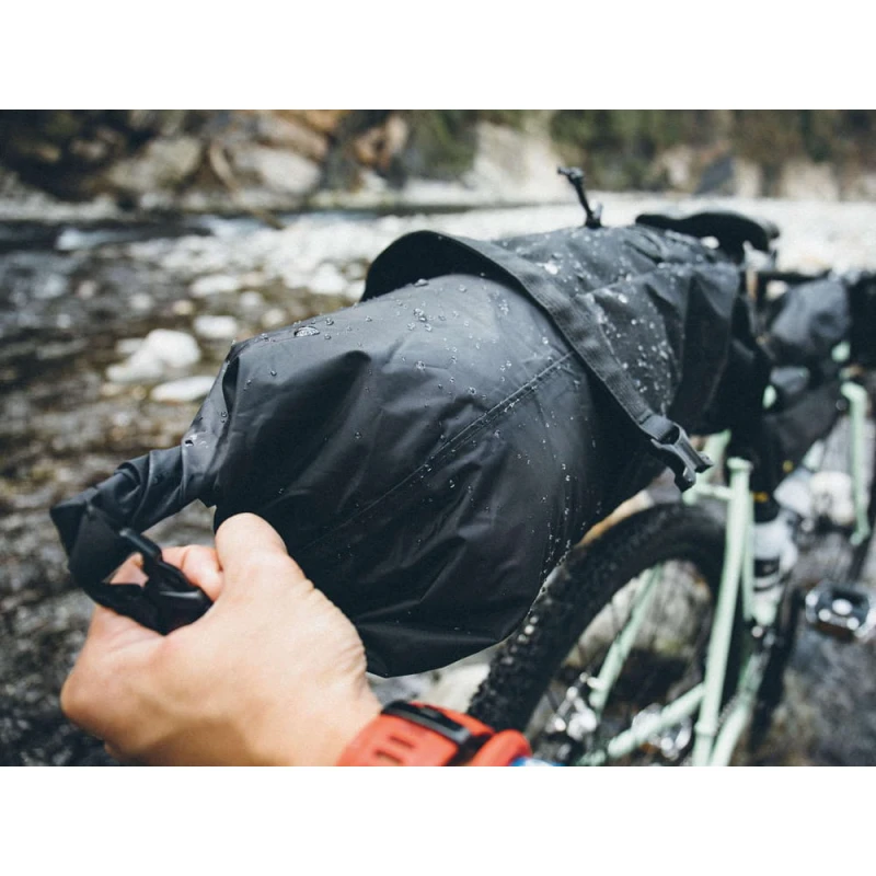 topeak-loader-backloader-pod-siodlo-6-litrow-new (9).jpg