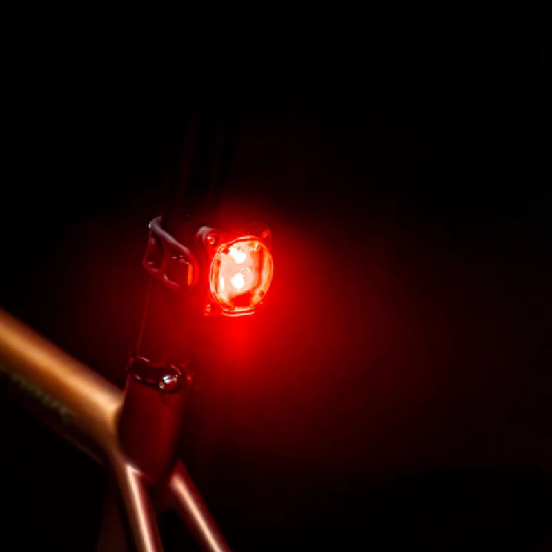 1-LED-8R-V304_ZECTODRIVE200_REAR_Web1500x1500_KP230725-001.jpg