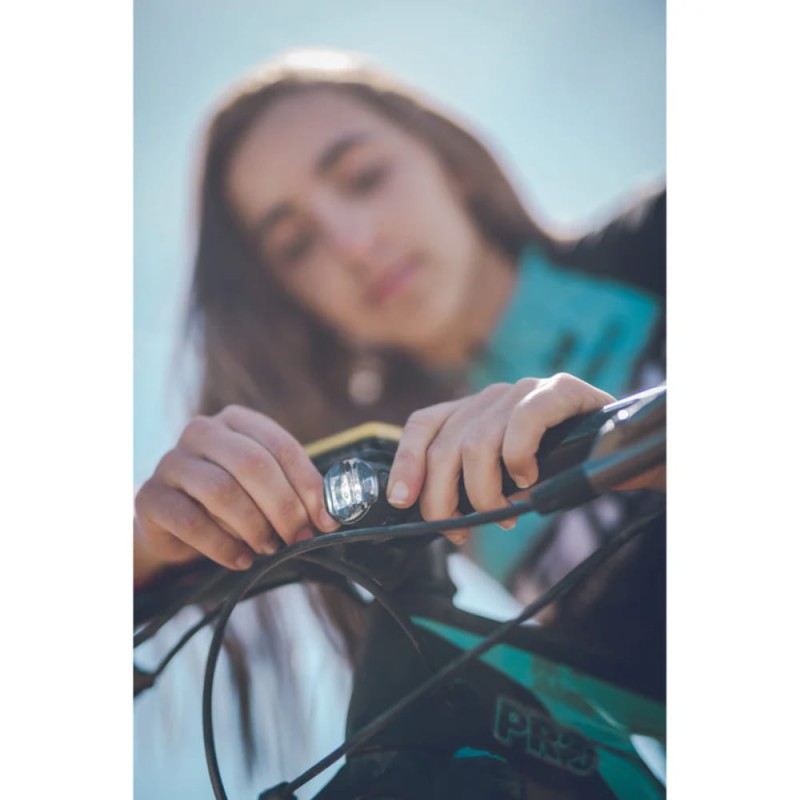 Femto_USB_Front_2019-04-15_Lezyne-960.jpg