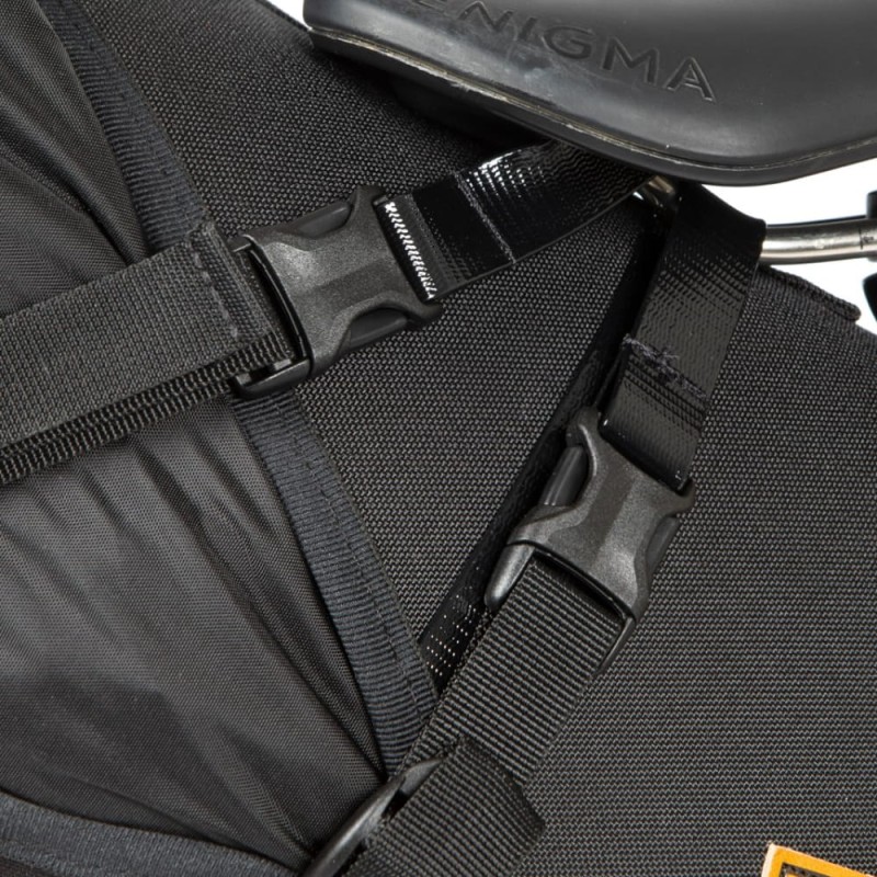 torba-podsiadłowa-restrap-saddle-bag-18l-pomaranczowy_5.jpg