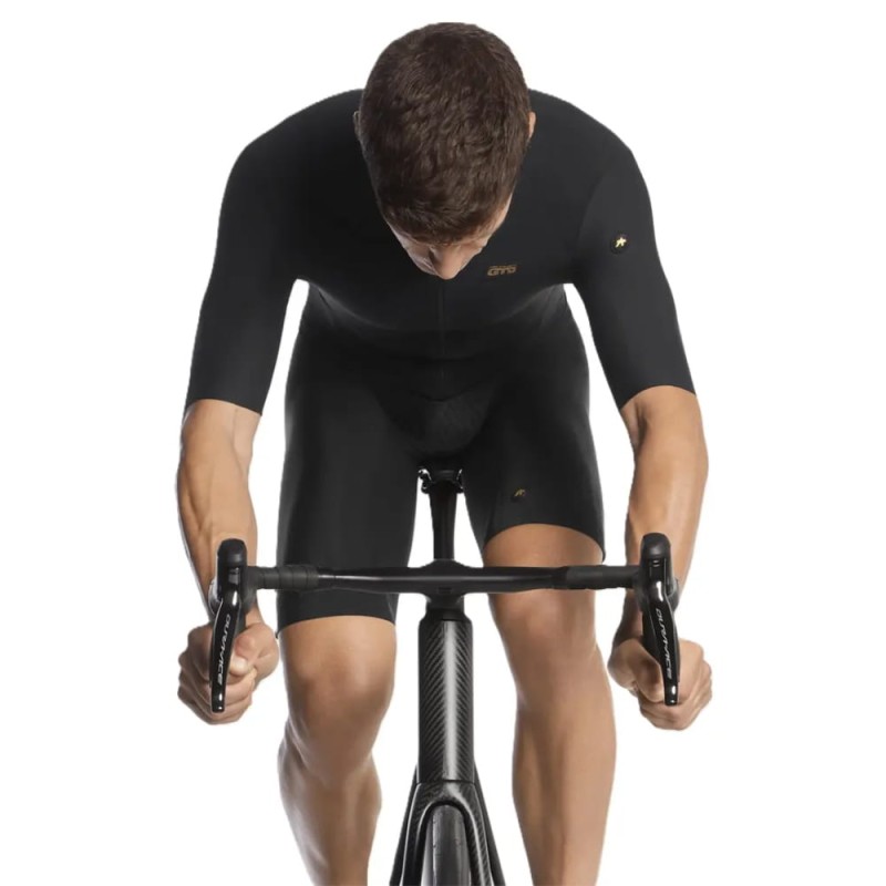 koszulka-rowerowa-assos-mille-gto-jersey-c2-czarna-4.jpg