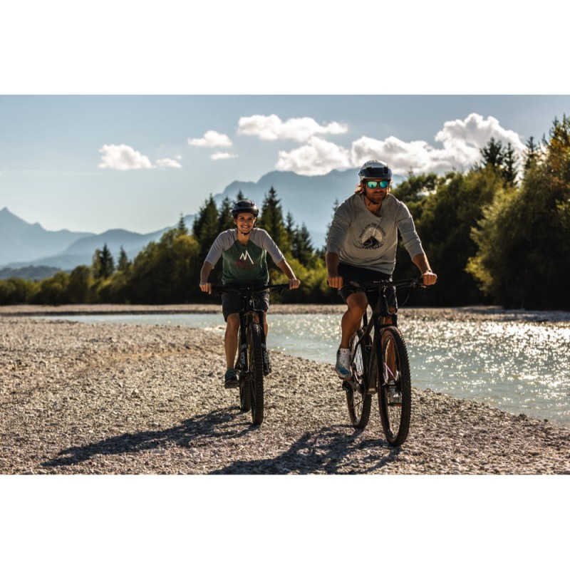 kask-rowerowy-abus-montrailer-5.jpg