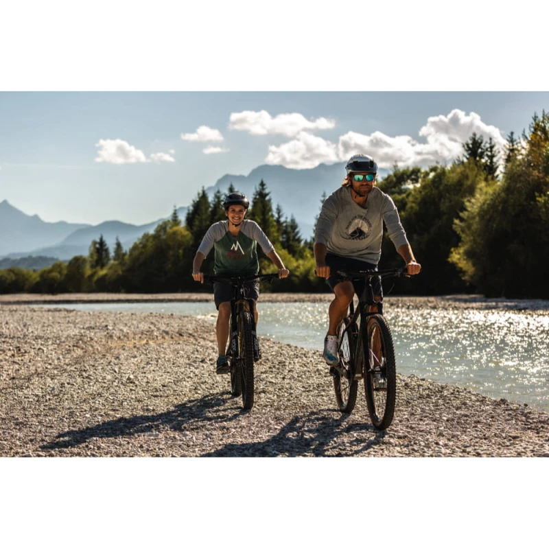 kask-rowerowy-abus-montrailer-5.jpg