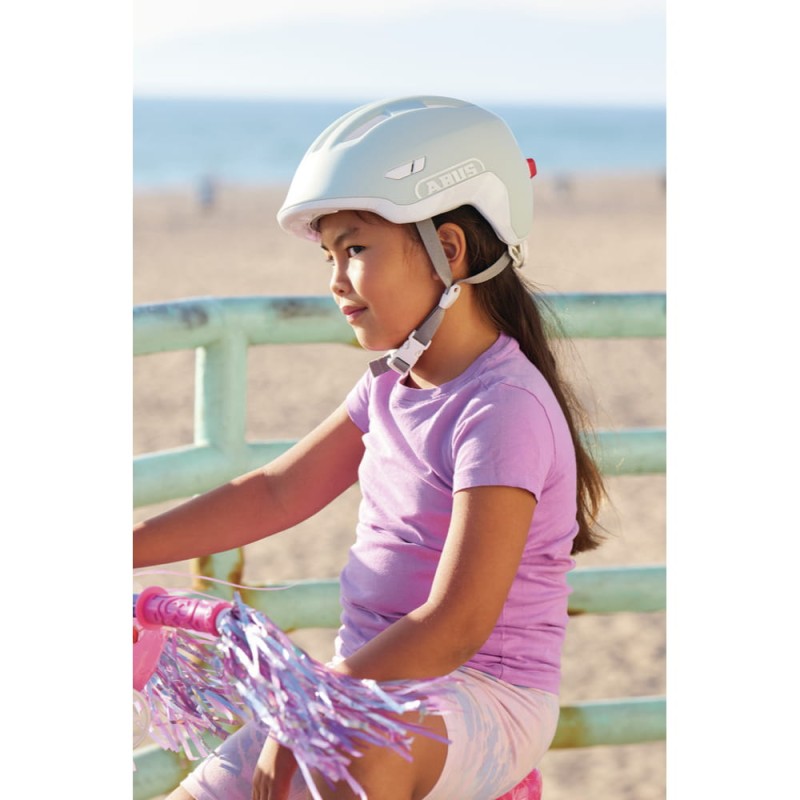 kask-dzieciecy-abus-smiley-3.0-ace-led-9.jpg