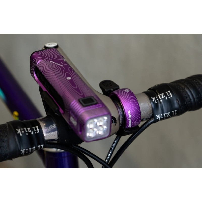 lampka-przednia-knog-blinder-pro-900-limited-edition-6.jpg