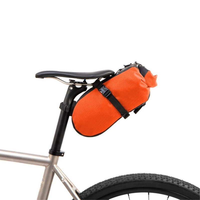 torba-podsiodlowa-restrap-saddle-pack-4.5l-pomaranczowa-4.jpg