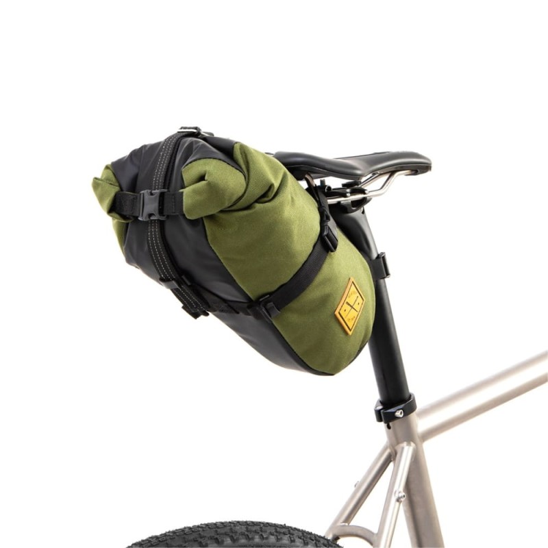 torba-podsiodlowa-restrap-saddle-pack-4.5l-oliwkowa-3.jpg