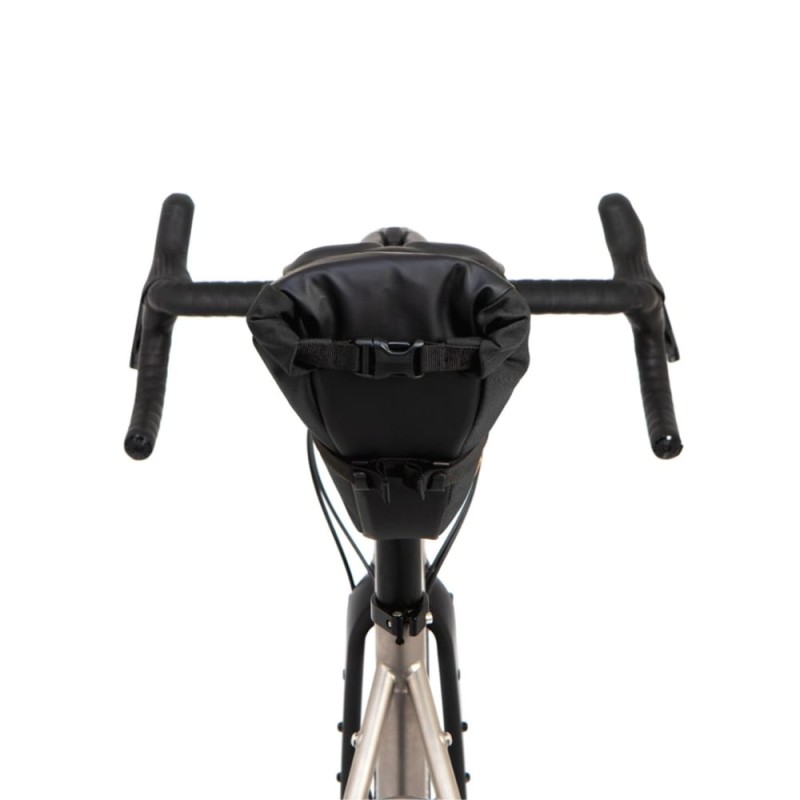 torba-podsiodlowa-restrap-saddle-pack-2.5l-czarna-5.jpg