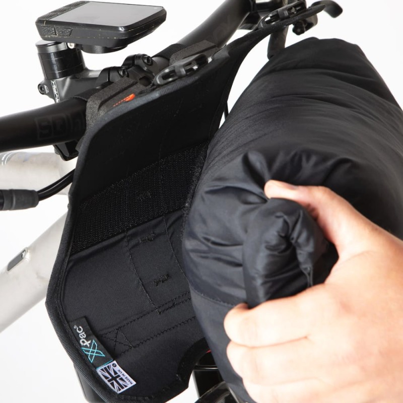 torba-na-kierownice-restrap-race-bar-bag-flat-bar-7l-7.jpg