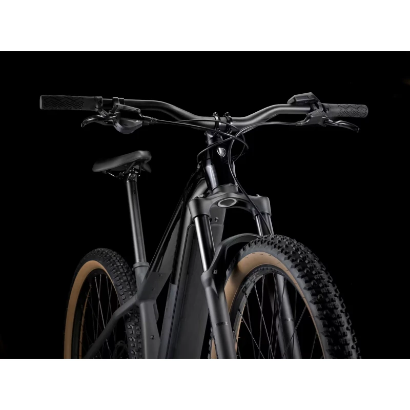 Rower elektryczny Trek Powerfly+ 4 Gen 5 Czarny - widok z przodu