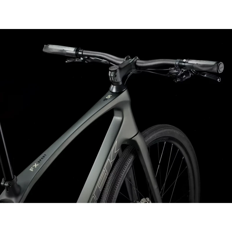 Rower fitness Trek FX Sport 5 2026 Matte Black Olive - widok na kierownicę