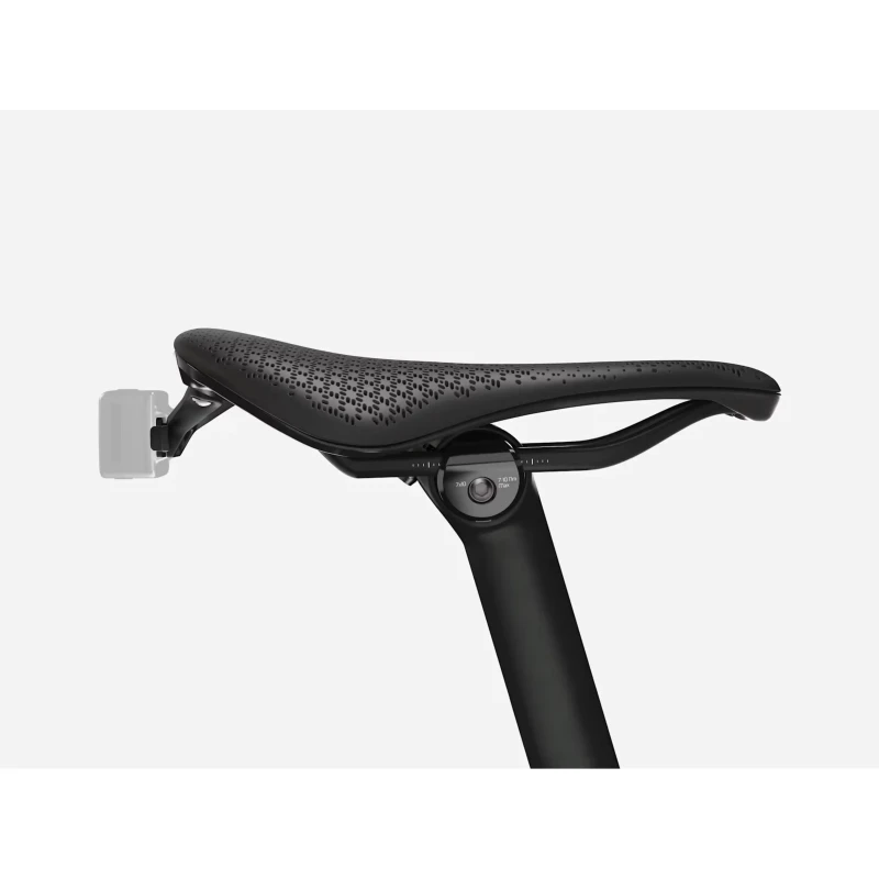 siodelko-trek-aeolus-pro-airloom-5.webp