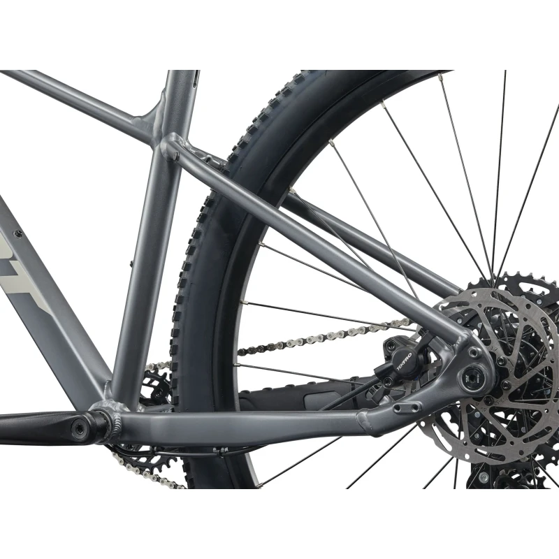 Rower MTB Giant Talon 1 2025 Grafitowy - widok piasty