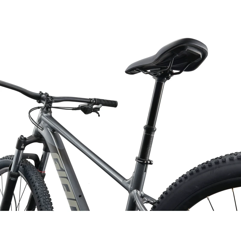 Rower MTB Giant Talon 1 2025 Grafitowy - widok z dołu