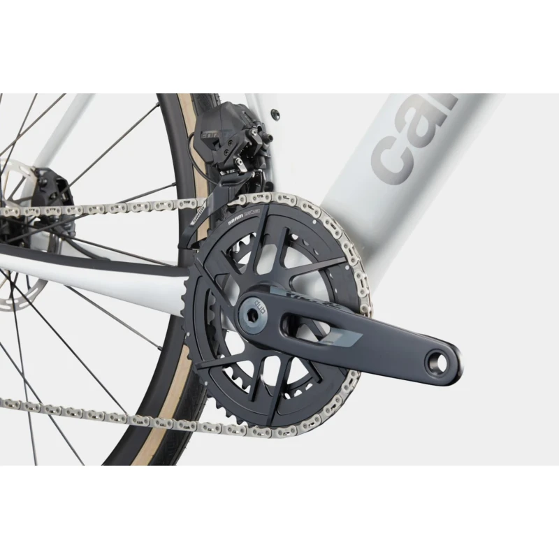 Rower szosowy Cannondale Synapse Carbon 3 Smartsense Biały - widok korby