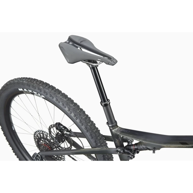 Rower MTB Cannondale Scalpel Carbon 1 Grafitowo Czarny - widok siodełka