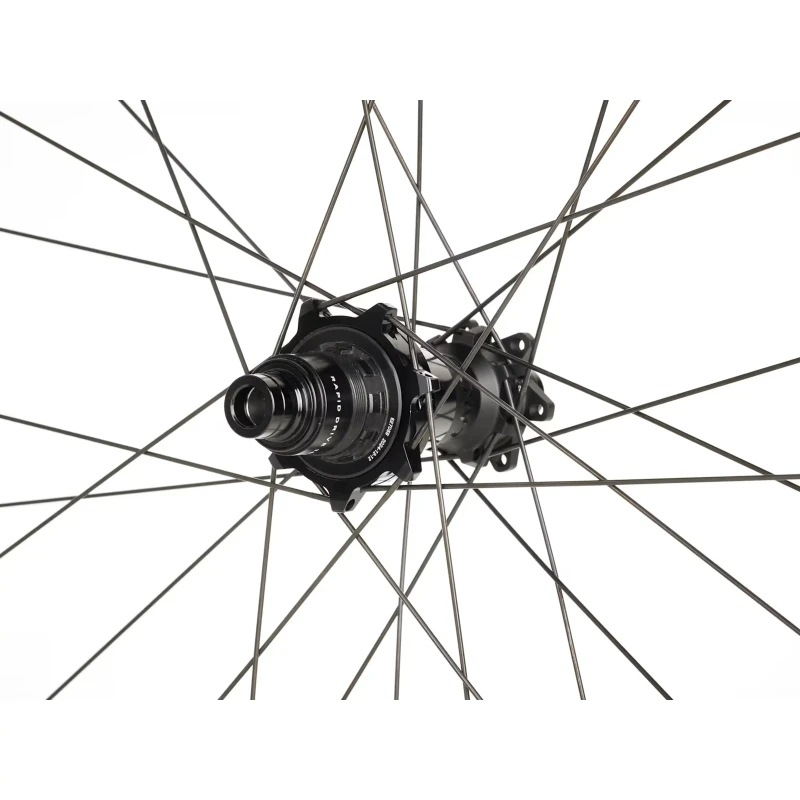 kolo-tylne-bontrager-line-pro-30-tlr-boost-29-2.webp
