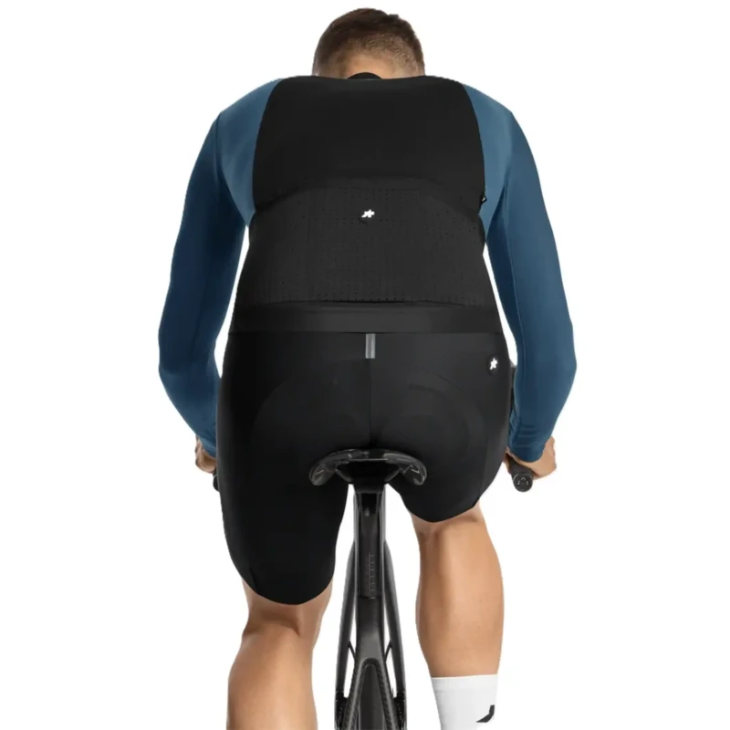 koszulka-z-dlugim-rekawem-assos-equipe-r-spring-fall-s11-niebieska-6.webp