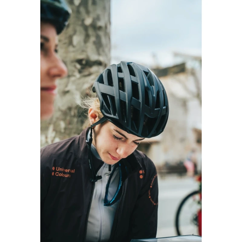 kask-rowerowy-kask-valegro-czarny-matowy-5.webp