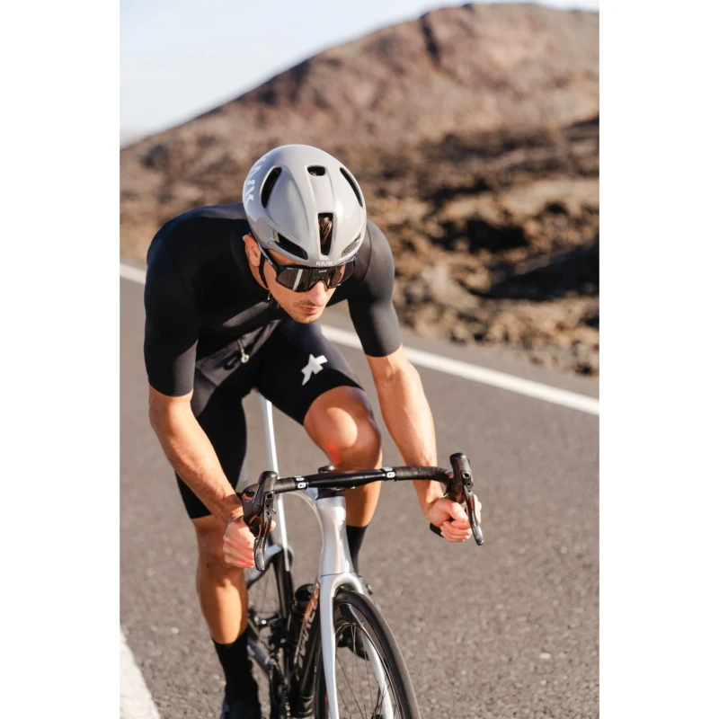 kask-rowerowy-kask-utopia-y-szary-4.webp