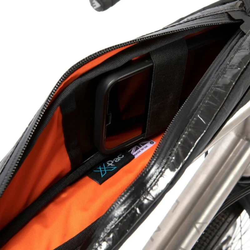 torba-na-rame-restrap-race-top-tube-bag-1.5l-4.webp
