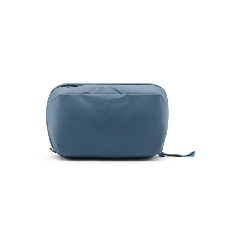 kosmetyczka-travel-line-peak-design-wash-pouch-niebieska-1.webp