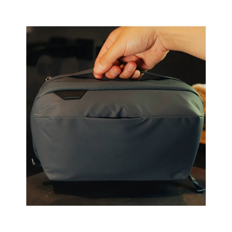 kosmetyczka-travel-line-peak-design-wash-pouch-niebieska-8.webp