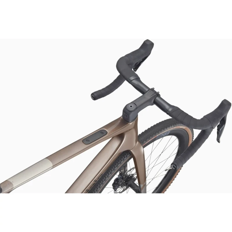 rower-gravel-cannondale-superx-3-brazowy-4.webp