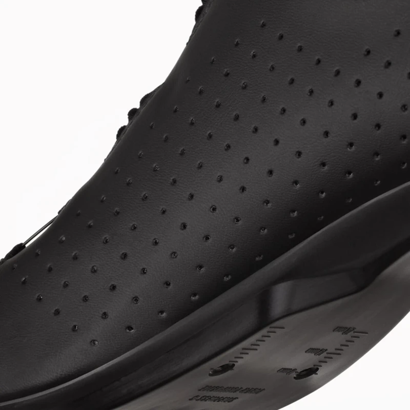 buty-szosowe-fizik-vento-omna-czarne-5.webp