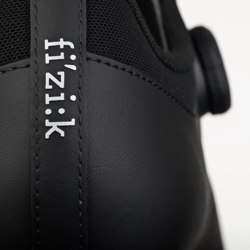 buty-szosowe-fizik-vento-omna-czarne-6.webp