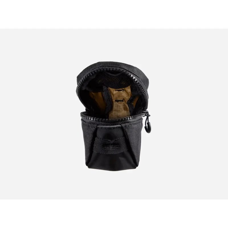 torba-podsiodlowa-trek-0.93l-2.webp