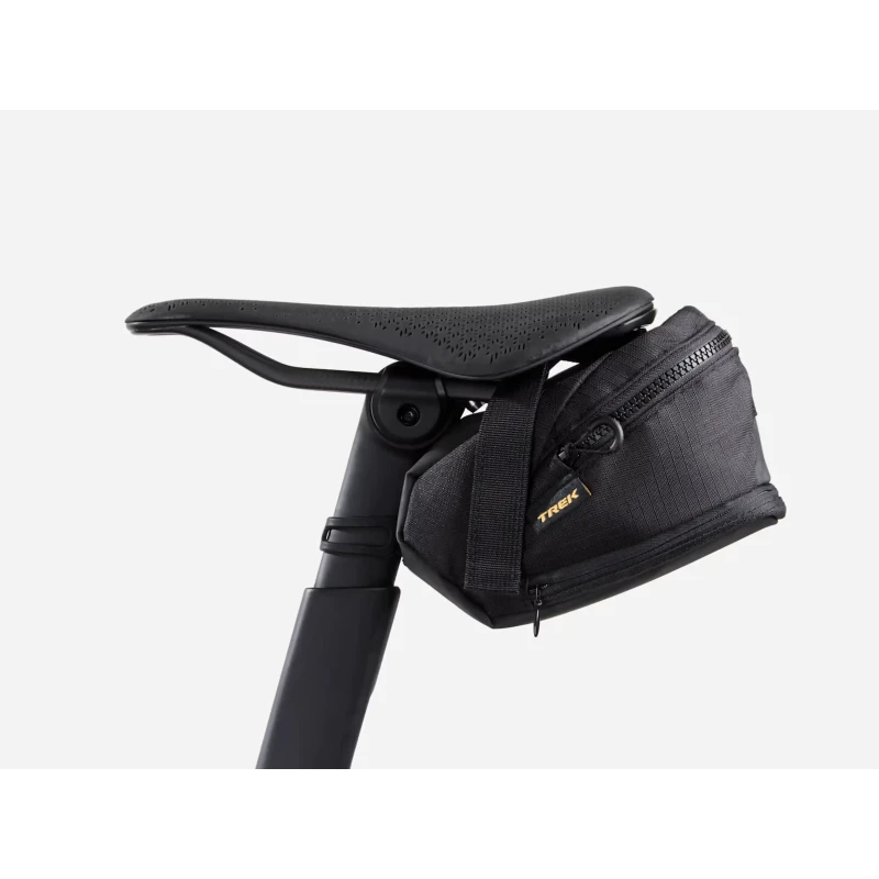 torba-podsiodlowa-trek-2.23l-3.webp