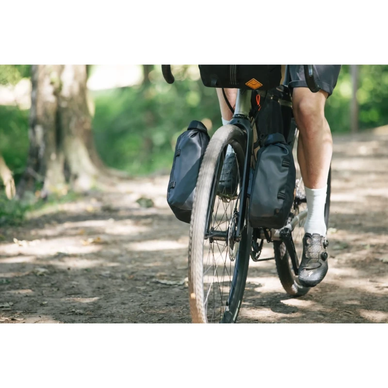 sakwa-restrap-switch-pannier-5l-7.webp