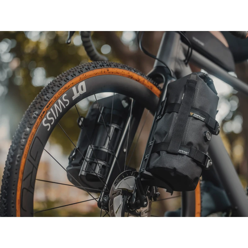 torba-na-widelec-topeak-loader-fork-4l-3.webp