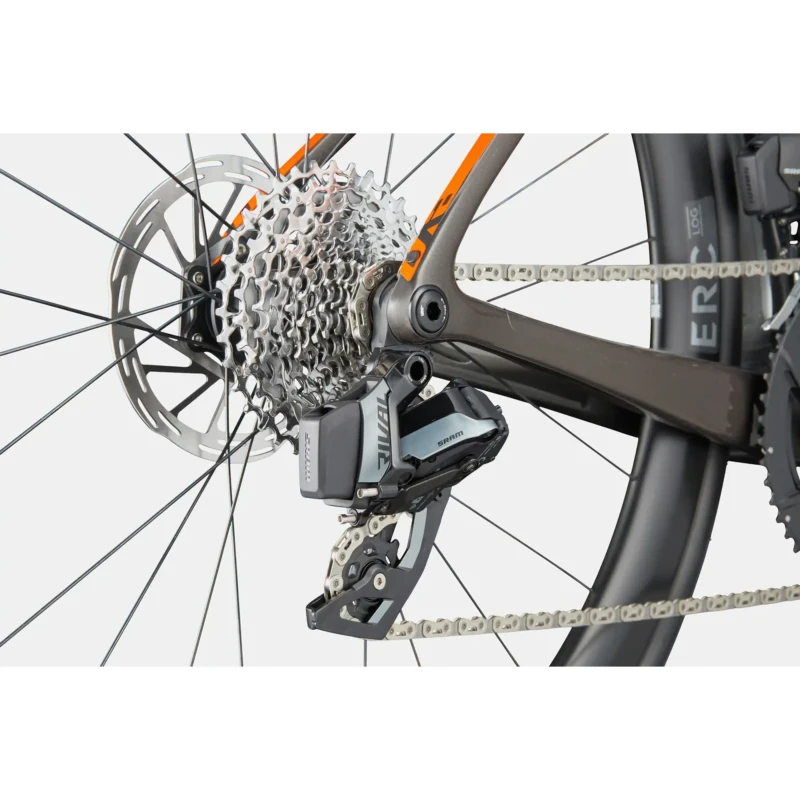rower-szosowy-cannondale-supersix-evo-4-grafitowo-zielony-7.webp