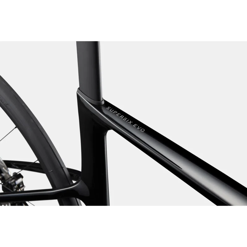 rower-szosowy-cannondale-supersix-evo-6-czarny-8.webp