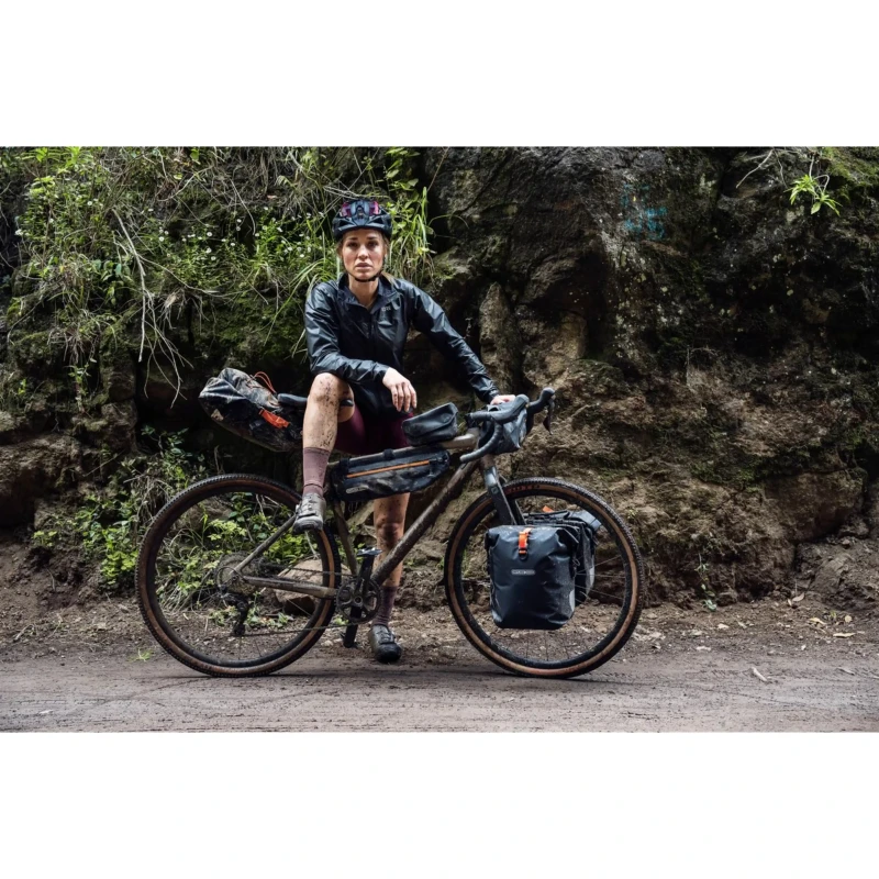 sakwa-ortlieb-gravel-pack-ql2.2-14.5l-czarna-10.webp