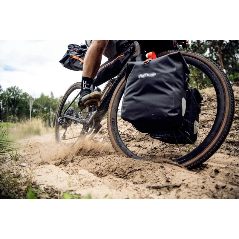 sakwa-ortlieb-gravel-pack-ql2.2-14.5l-czarna-12.webp