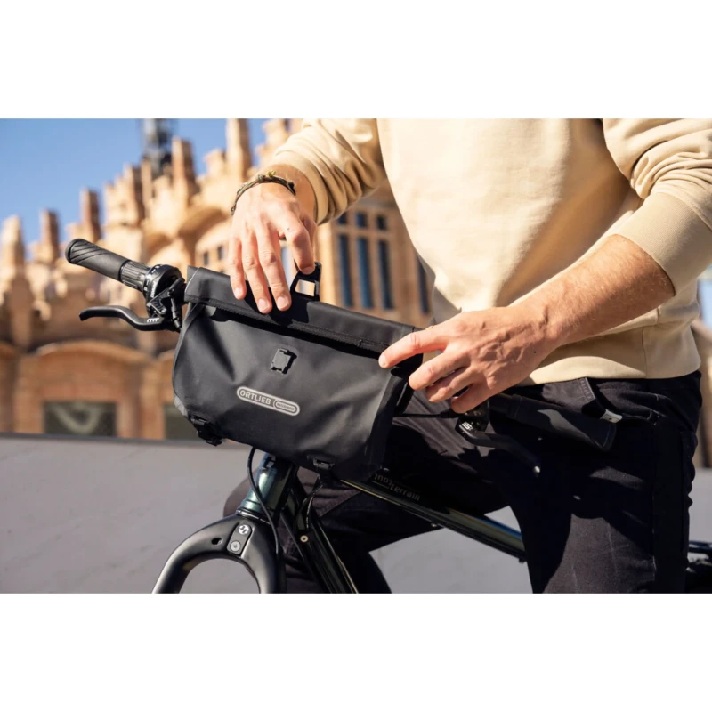 ortlieb-torba-bike-packing-na-kierownice-velo-slin (20).webp
