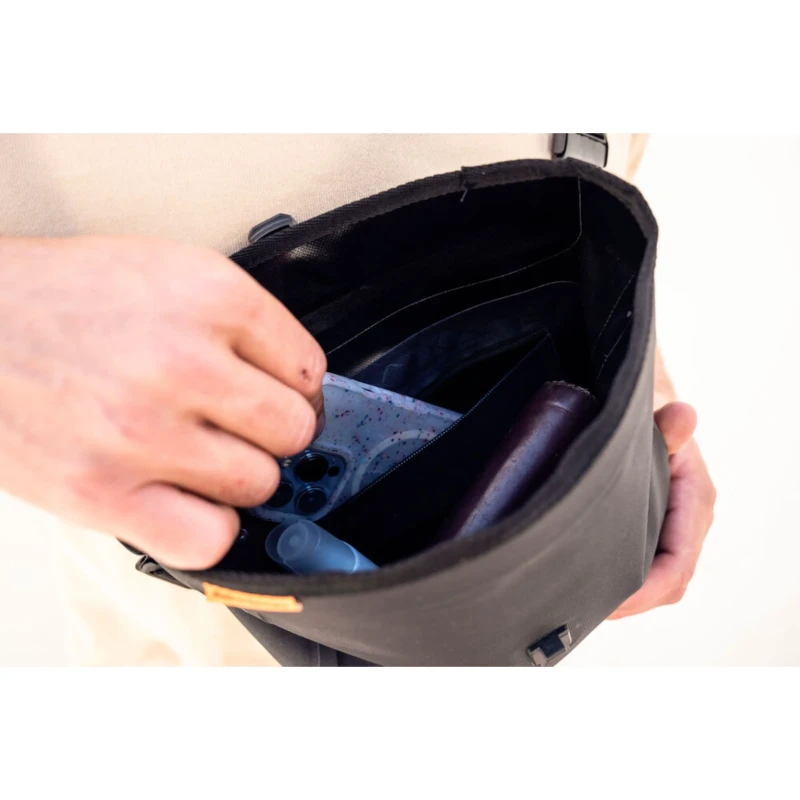 torba-na-kierownice-ortlieb-velo-sling-3l-brazowa-11.webp