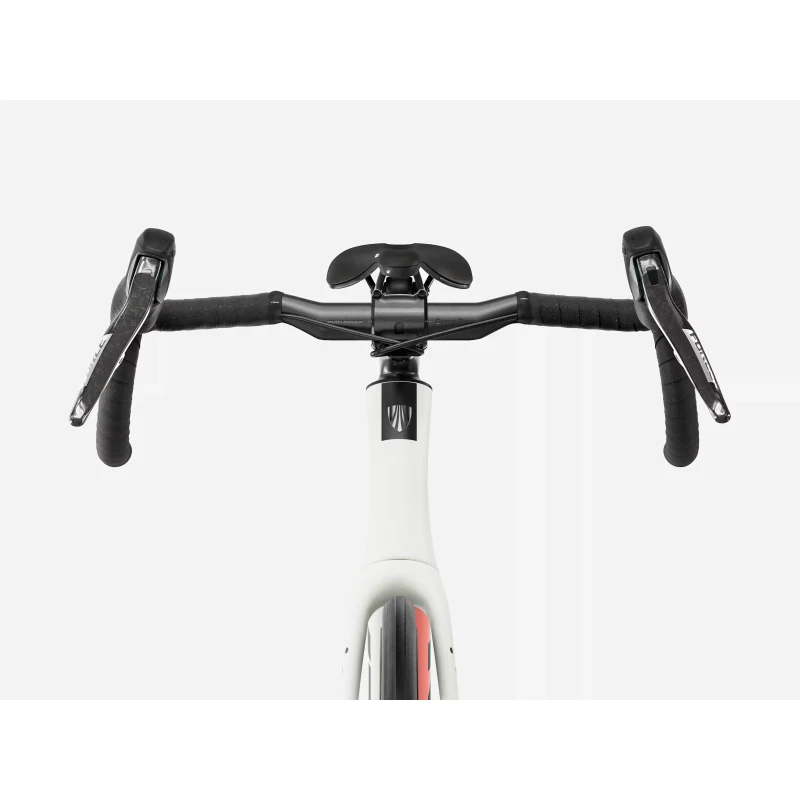 rower-szosowy-trek-domane-sl-7-axs-1x-gen-5-bialo-czarny-3.webp