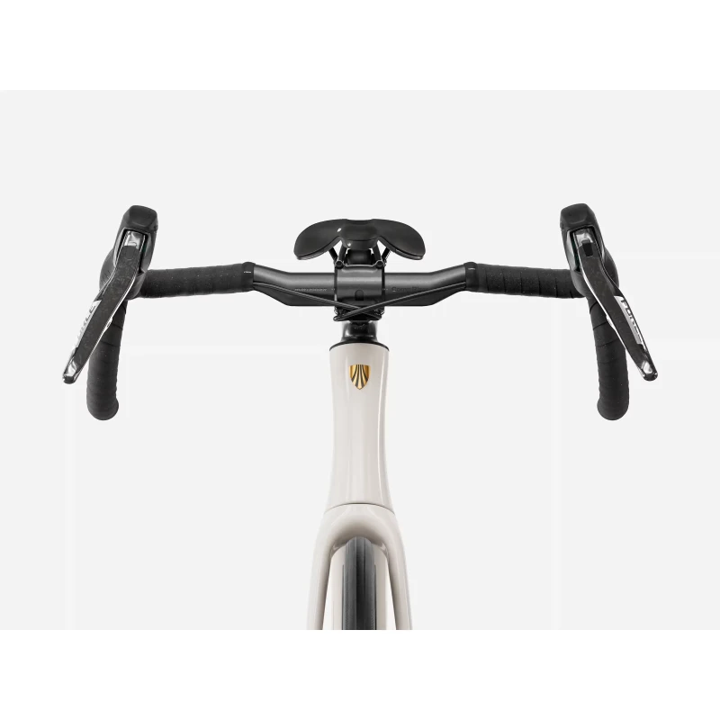 rower-szosowy-trek-domane-sl-7-axs-1x-gen-5-bialo-zloty-3.webp