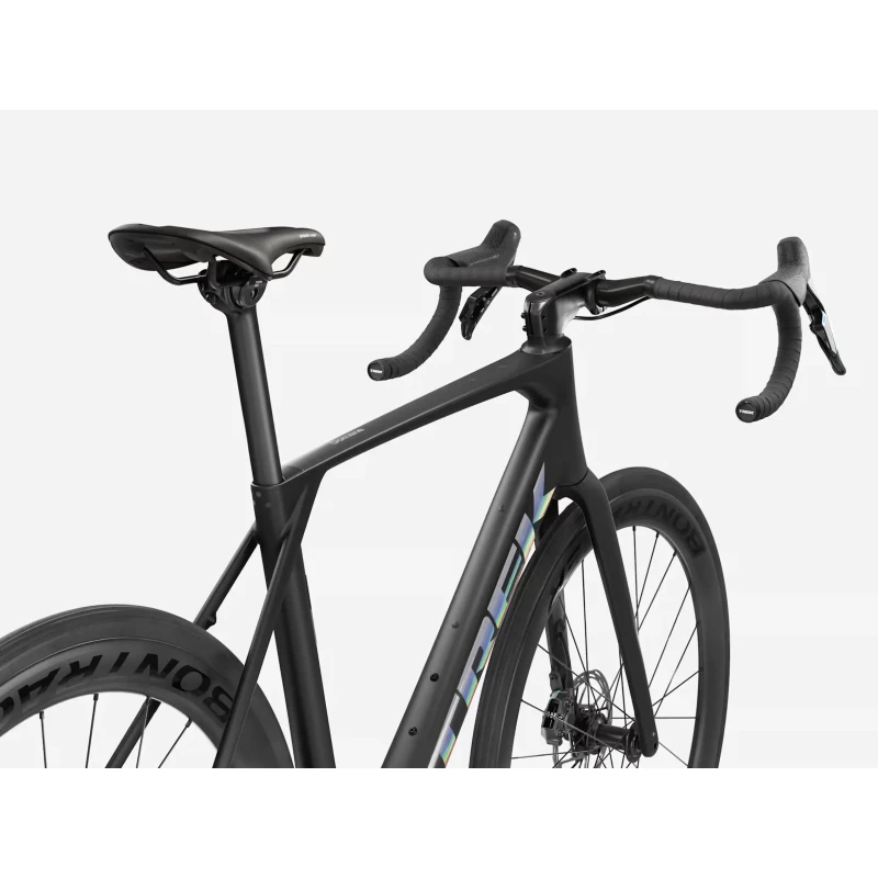 rower-szosowy-trek-domane-sl-6-axs-gen-5-czarny-4.webp