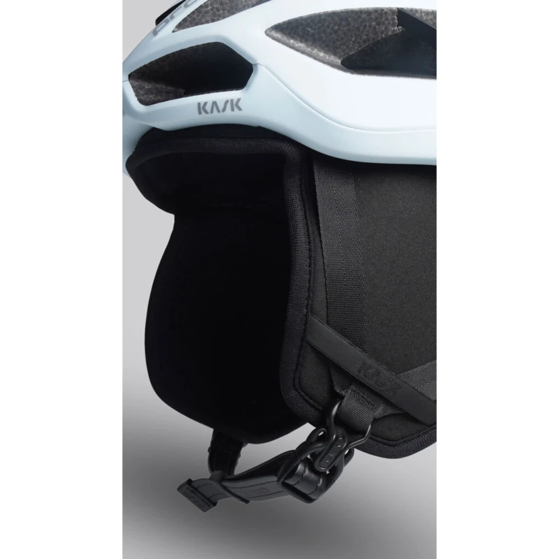 czapka-zimowa-do-kaskow-kask-winter-cap-2.webp